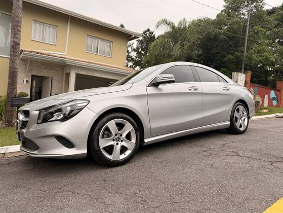 MERCEDES-BENZ CLA 180 1.6 CGI GASOLINA 7G-DCT